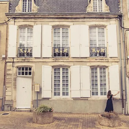 La Maison De La Liberte Jules Verne